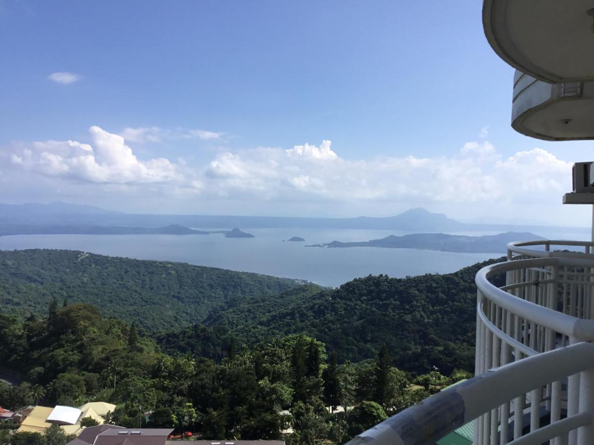 Condo With Free Swimming Pool & Viewing Deck Tagaytay City Exterior foto