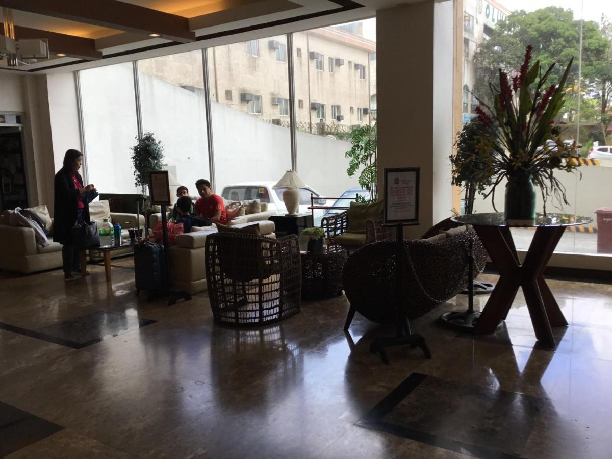 Condo With Free Swimming Pool & Viewing Deck Tagaytay City Exterior foto